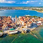 Comfortable In Umag With Parking Space Appartement *