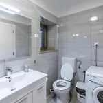 Apartamento Comfortable In Umag With Parking Space *