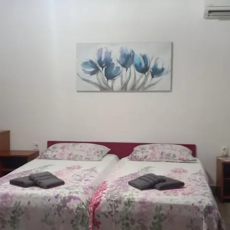 Comfortable In Umag With Parking Space